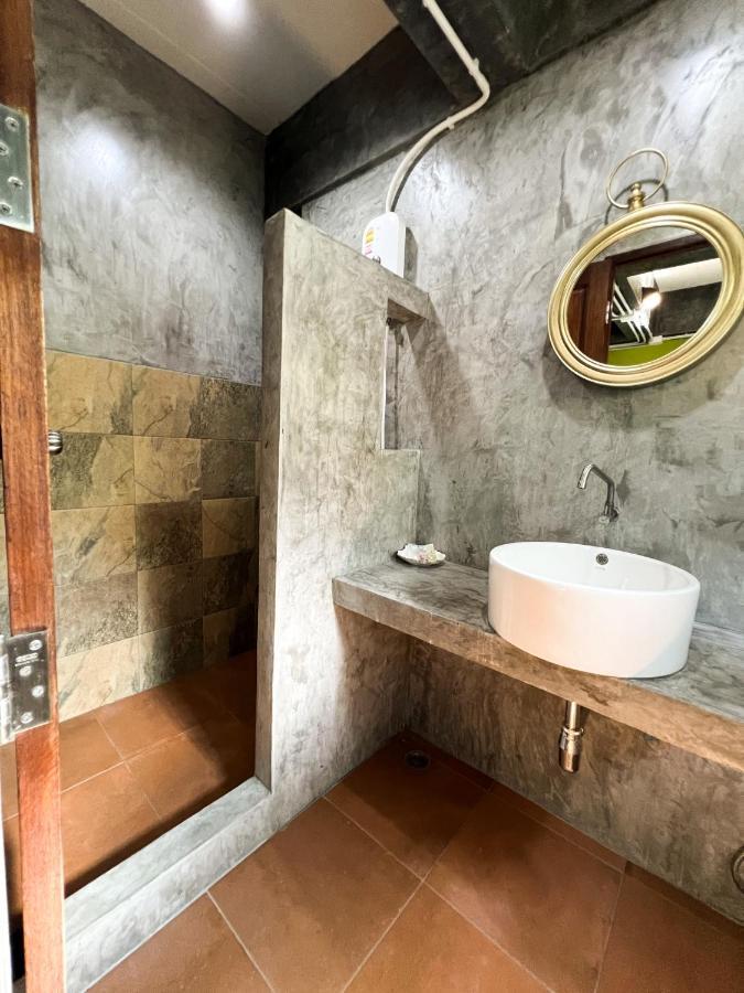 Aonang Third Place Hometel Ao Nang Exterior foto