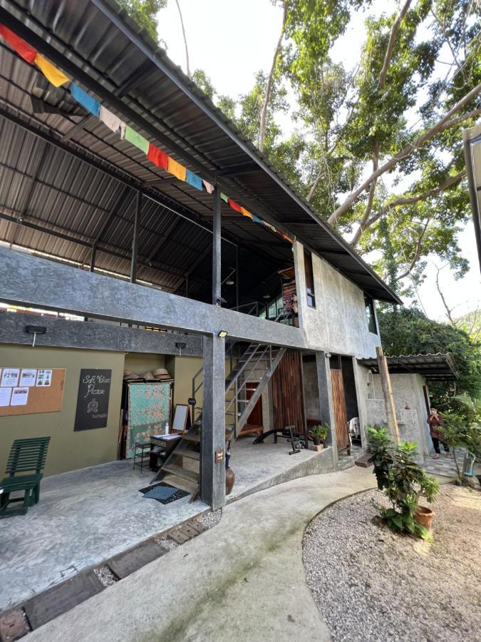 Aonang Third Place Hometel Ao Nang Exterior foto
